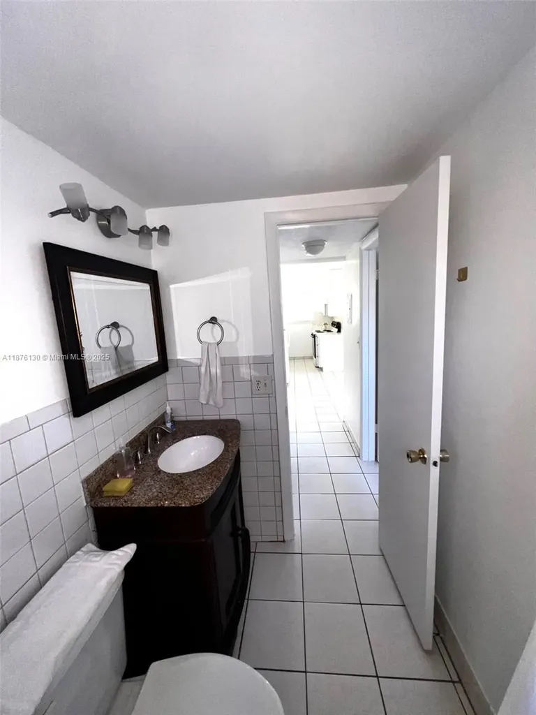 2145 Pierce Street Hollywood FL 33020