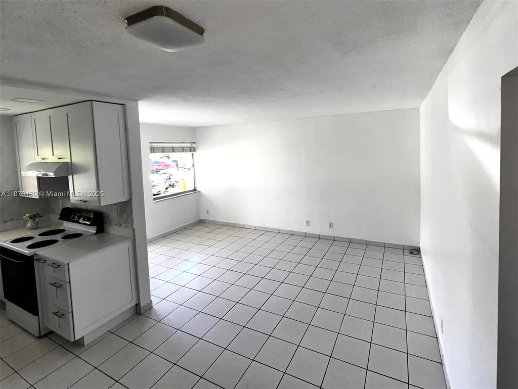 2145 Pierce Street Hollywood FL 33020