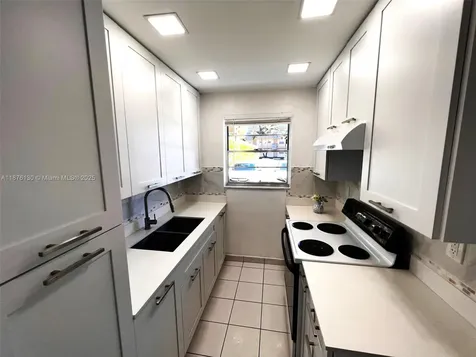 2145 Pierce Street Hollywood FL 33020