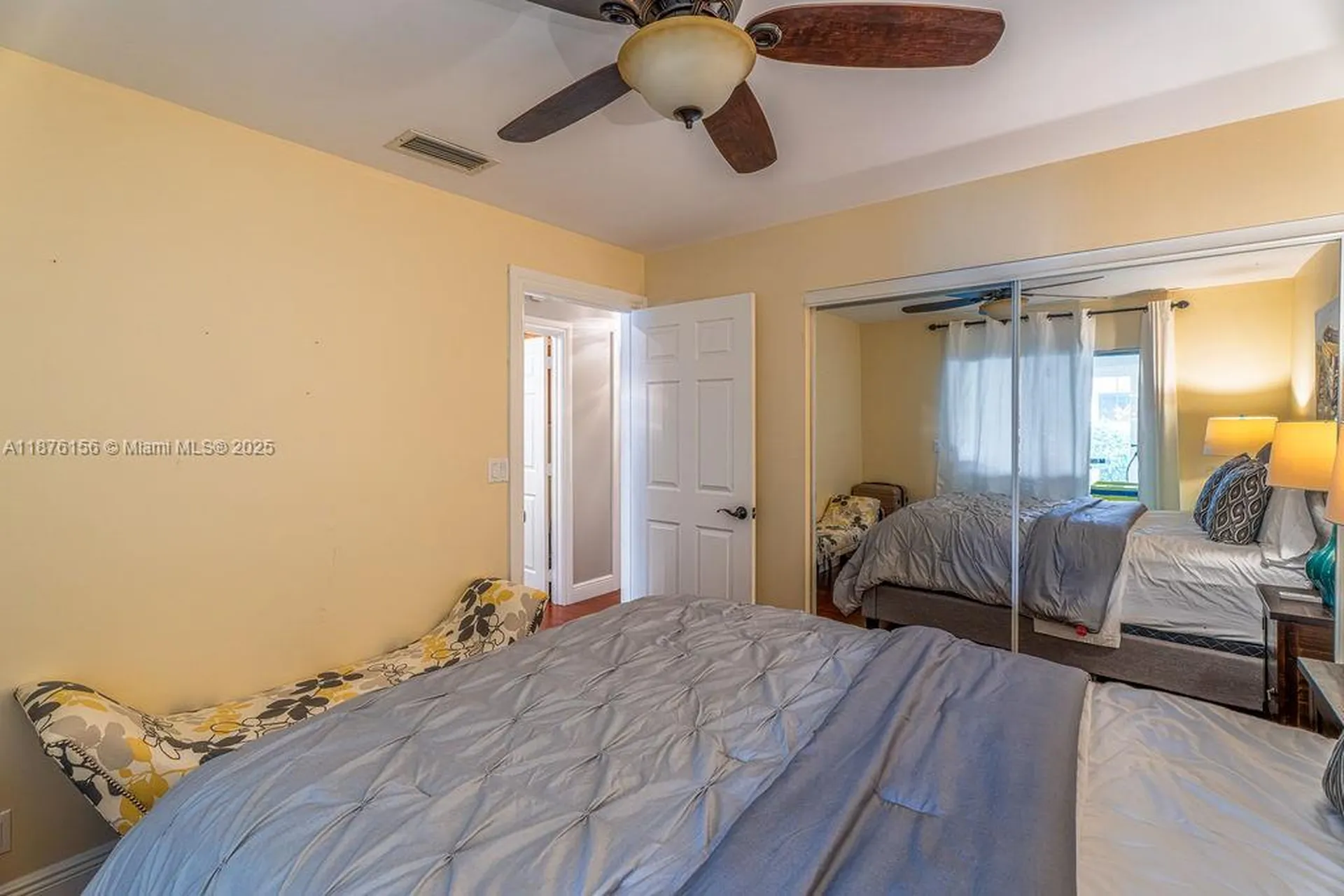 8957 Meadowlark Way Boca Raton FL 33496