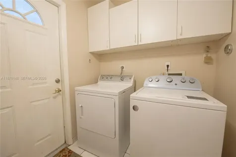 2585 SE 7th Place Homestead FL 33033