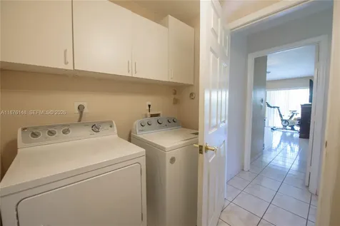 2585 SE 7th Place Homestead FL 33033