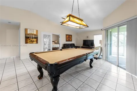 2585 SE 7th Place Homestead FL 33033