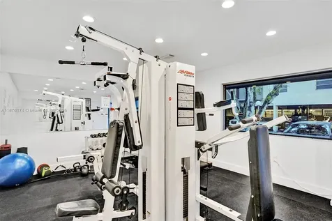 1595 NE 135th Street North Miami FL 33161