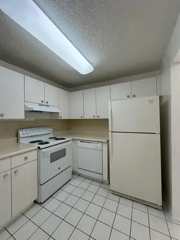 1595 NE 135th Street North Miami FL 33161