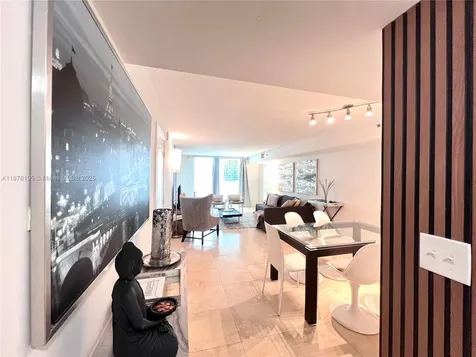 1200 Brickell Bay Drive Miami FL 33131