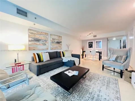1200 Brickell Bay Drive Miami FL 33131