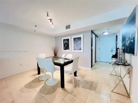 1200 Brickell Bay Drive Miami FL 33131