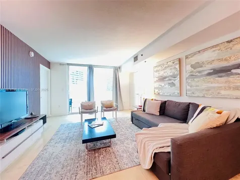 1200 Brickell Bay Drive Miami FL 33131