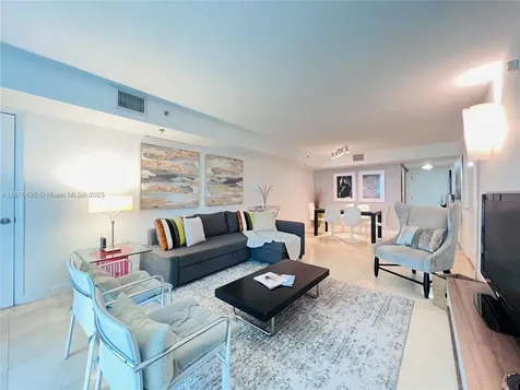1200 Brickell Bay Drive Miami FL 33131