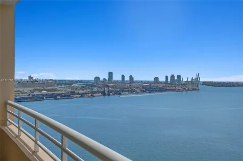 808 Brickell Key Drive Miami FL 33131