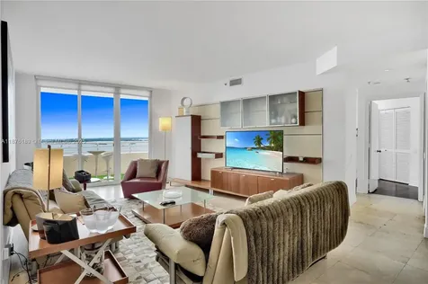 808 Brickell Key Drive Miami FL 33131