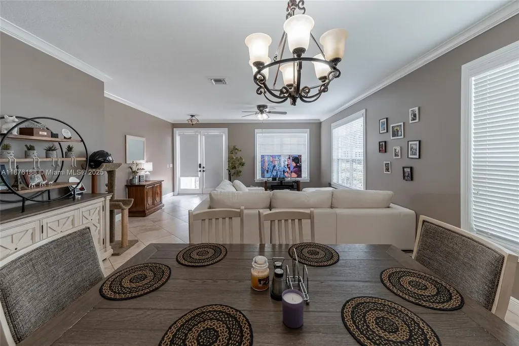 11948 Glenmore Drive Coral Springs FL 33071