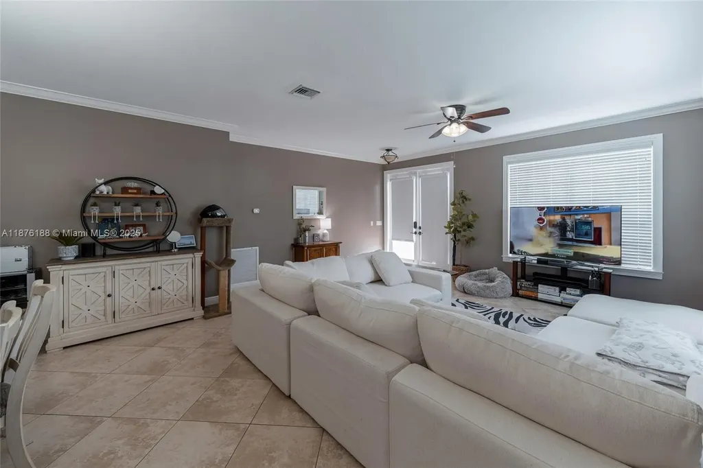 11948 Glenmore Drive Coral Springs FL 33071