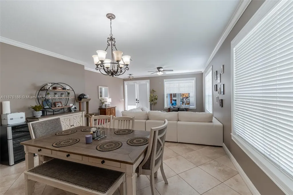 11948 Glenmore Drive Coral Springs FL 33071