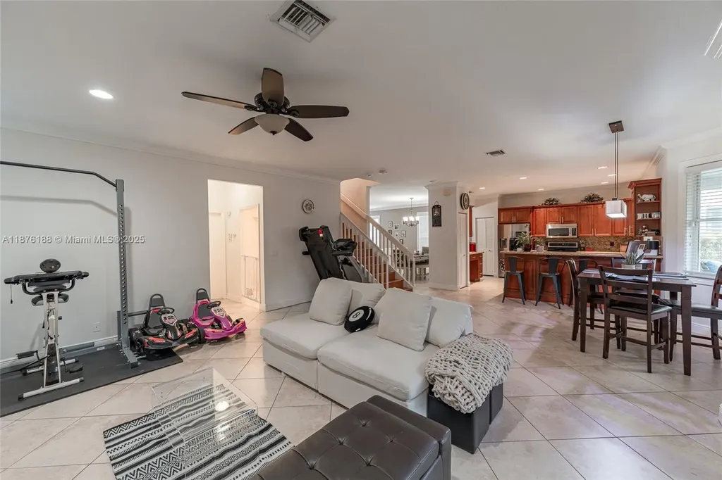11948 Glenmore Drive Coral Springs FL 33071