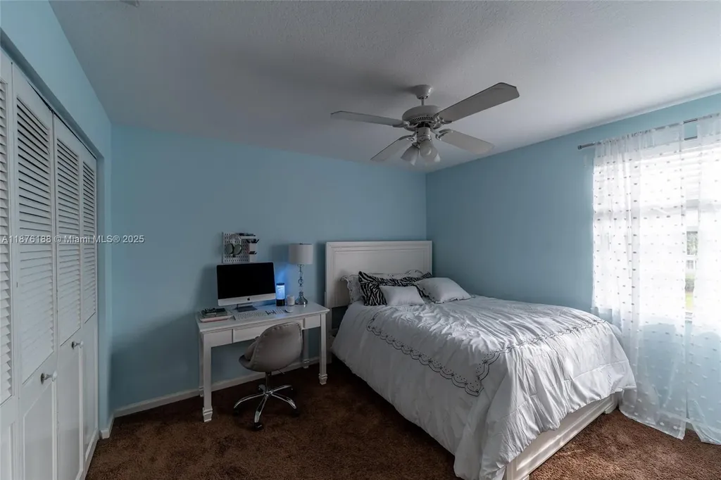 11948 Glenmore Drive Coral Springs FL 33071