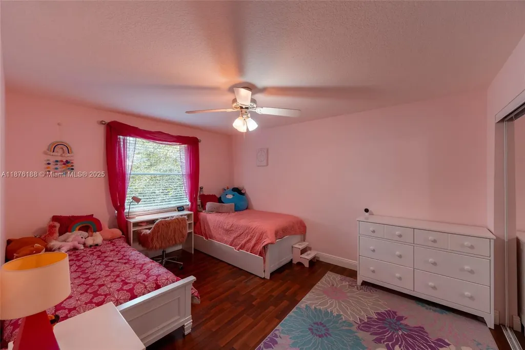 11948 Glenmore Drive Coral Springs FL 33071