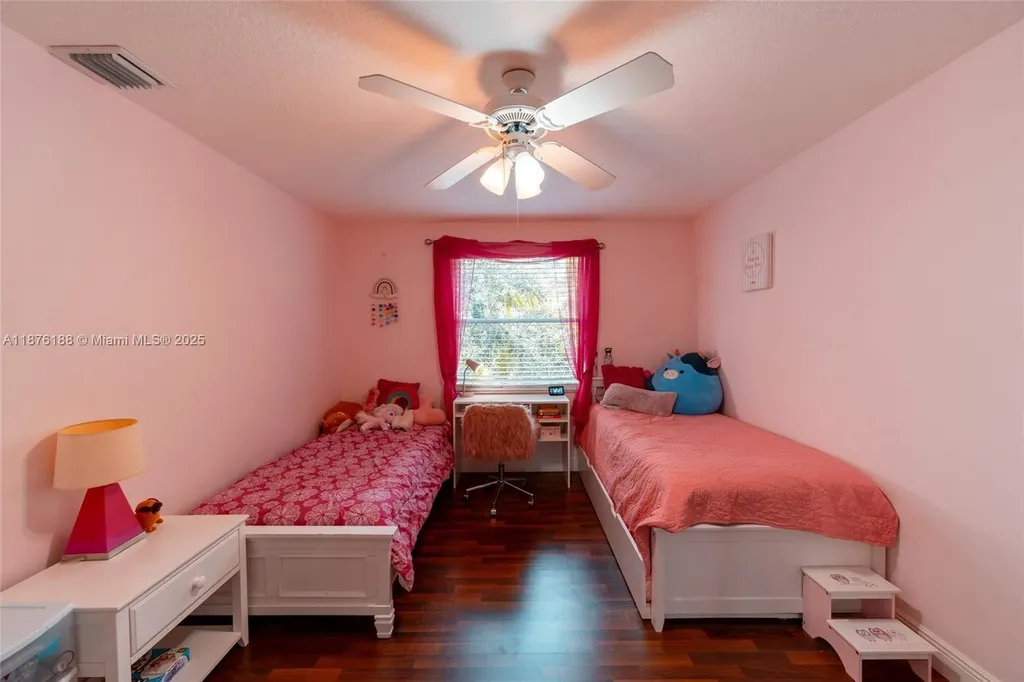 11948 Glenmore Drive Coral Springs FL 33071