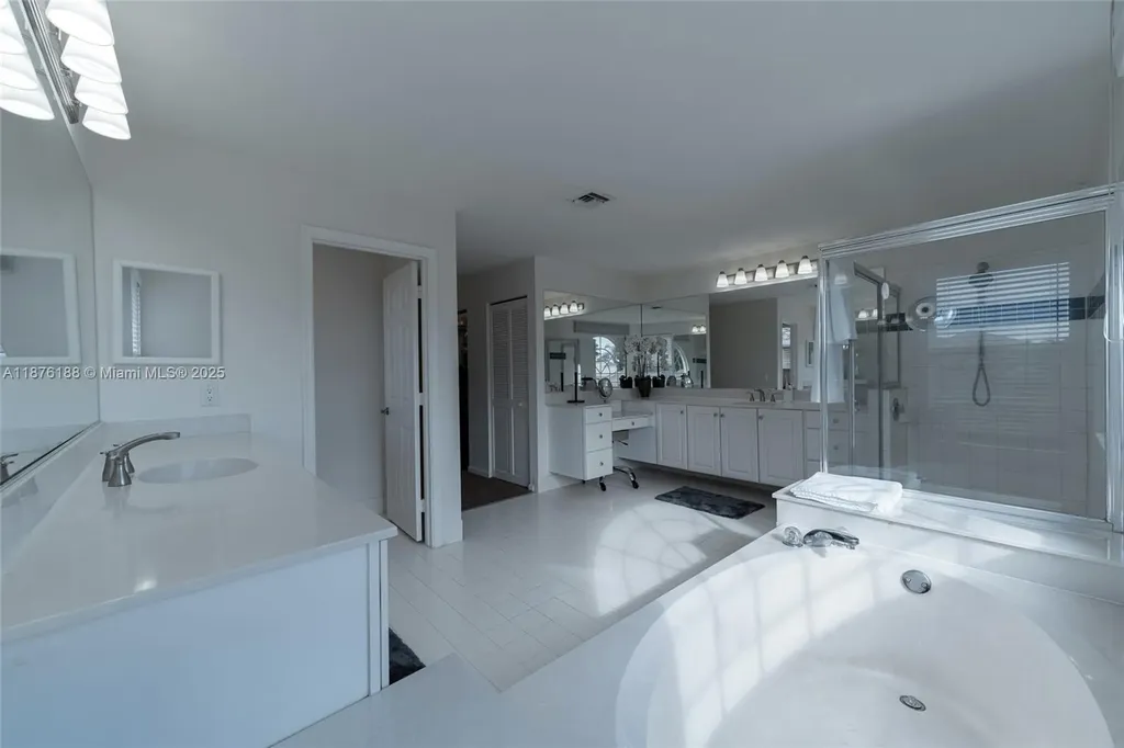 11948 Glenmore Drive Coral Springs FL 33071