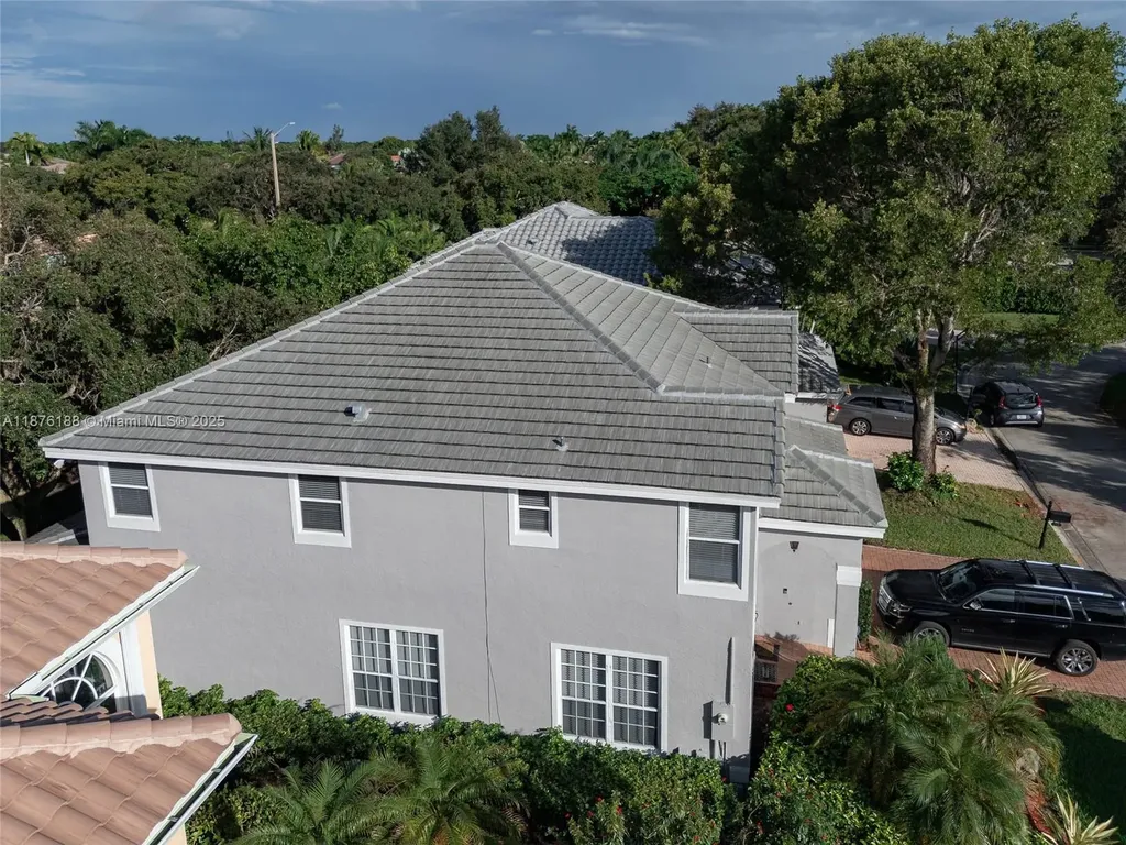 11948 Glenmore Drive Coral Springs FL 33071