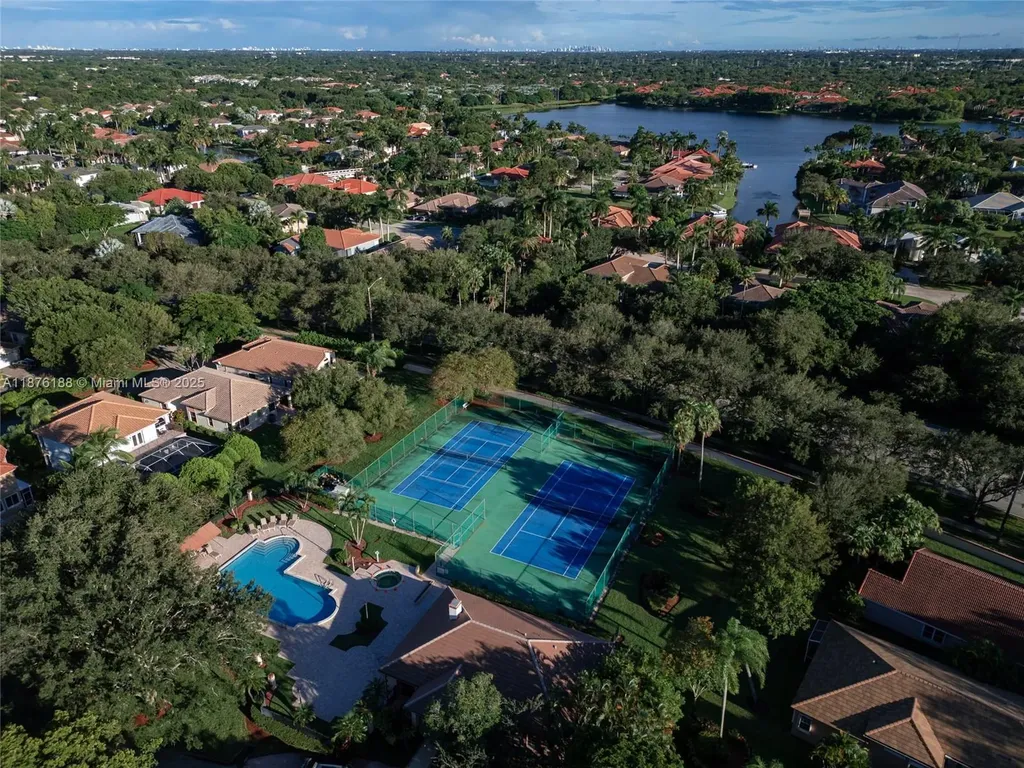 11948 Glenmore Drive Coral Springs FL 33071