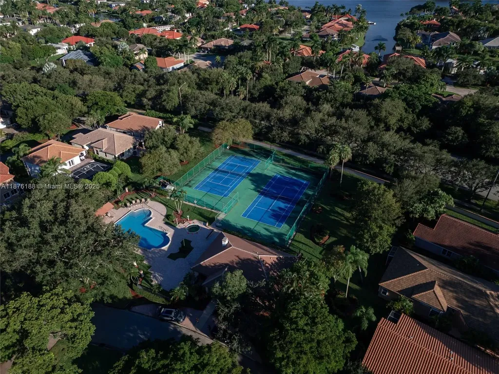 11948 Glenmore Drive Coral Springs FL 33071