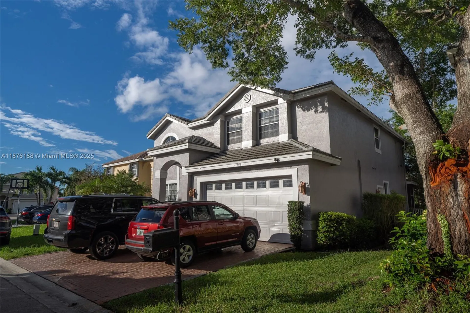 11948 Glenmore Drive Coral Springs FL 33071