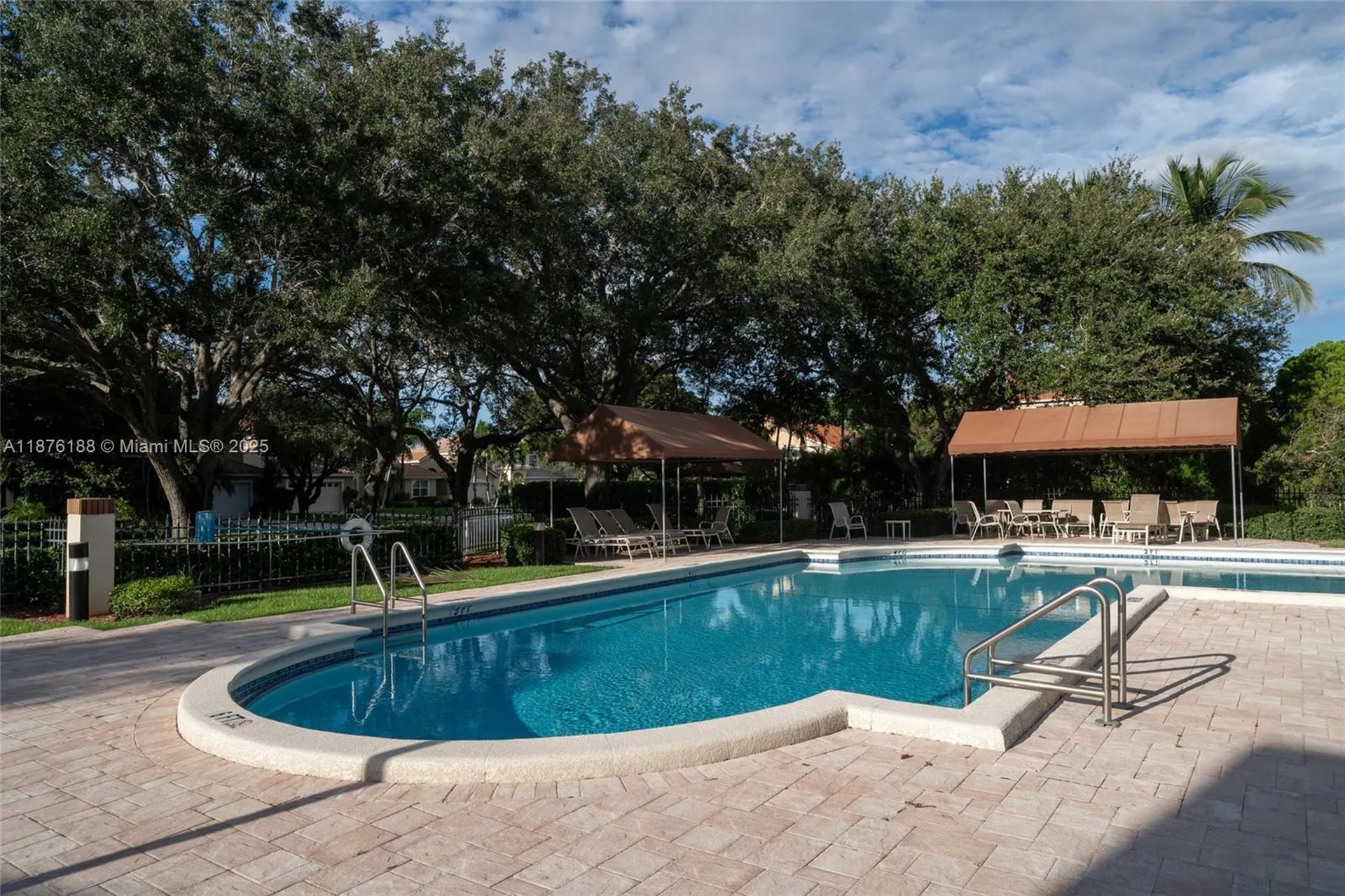 11948 Glenmore Drive Coral Springs FL 33071