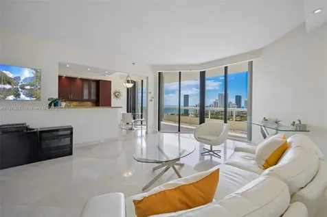 20191 E Country Club Drive Aventura FL 33180