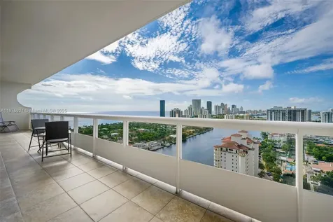 20191 E Country Club Drive Aventura FL 33180
