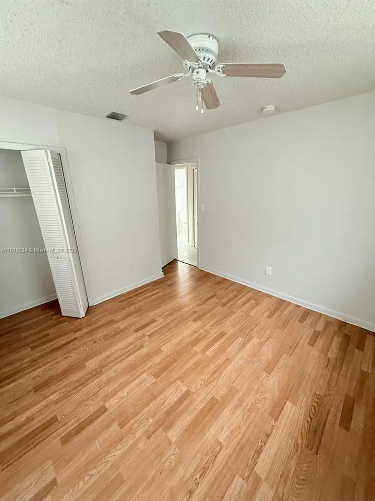 2798 NW 9th Place Fort Lauderdale FL 33311