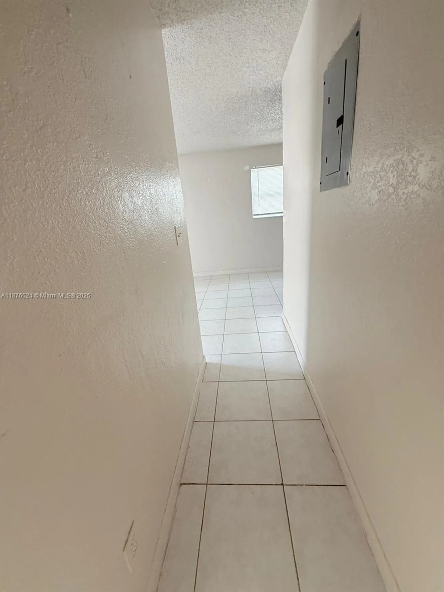 2798 NW 9th Place Fort Lauderdale FL 33311
