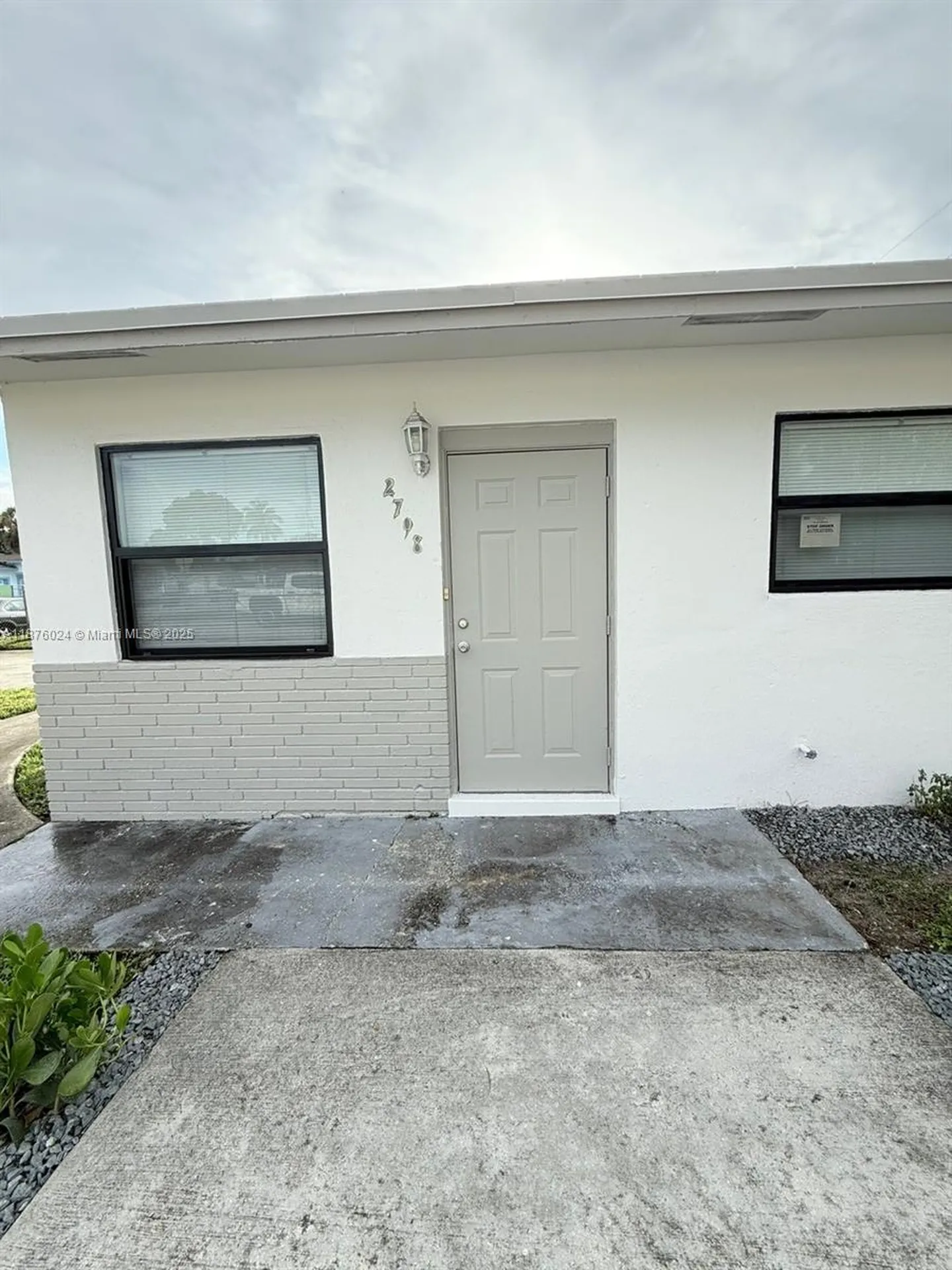2798 NW 9th Place Fort Lauderdale FL 33311