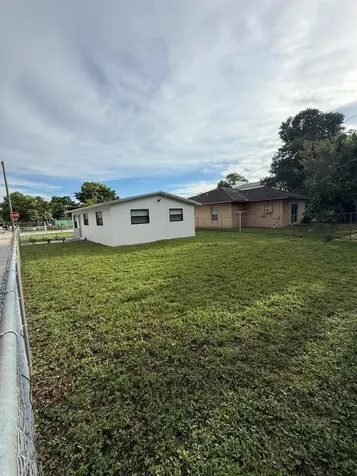 2798 NW 9th Place Fort Lauderdale FL 33311