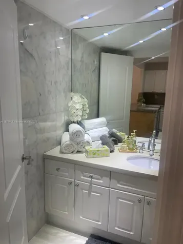 2301 Collins Avenue Miami Beach FL 33139