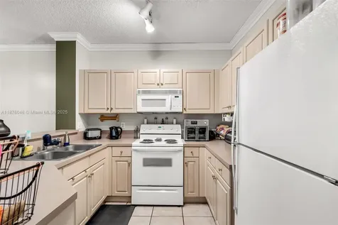 12006 SW 2nd Street Pembroke Pines FL 33025