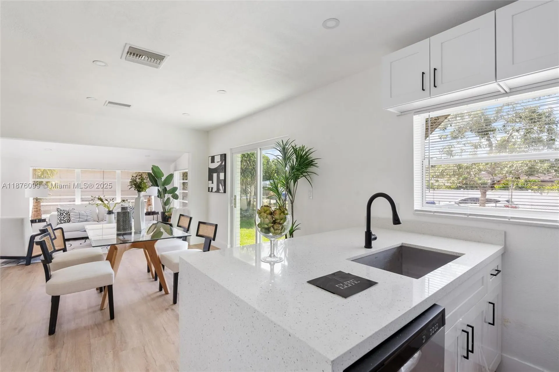 3230 Taft Street Hollywood FL 33021