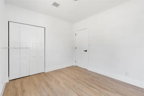 3230 Taft Street Hollywood FL 33021