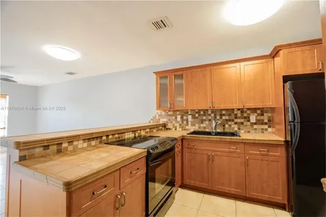 120 Royal Palm Road Hialeah Gardens FL 33016
