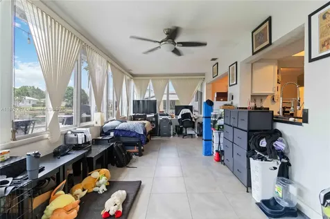 4507 NW 44th Street Tamarac FL 33319