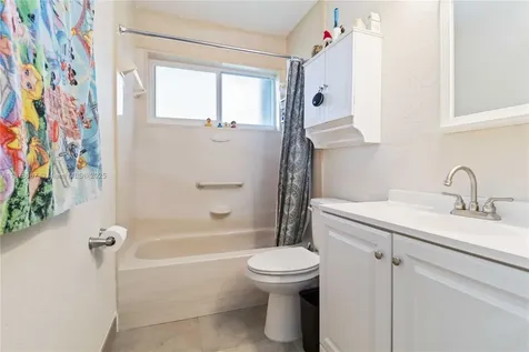 4507 NW 44th Street Tamarac FL 33319