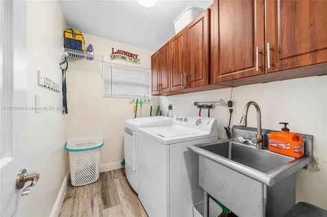 10379 NW 20th Court Coral Springs FL 33071