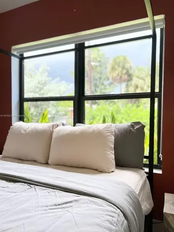 808 SW 29th Street Fort Lauderdale FL 33315