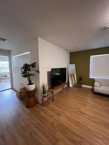 808 SW 29th Street Fort Lauderdale FL 33315