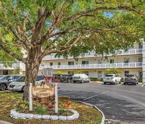 1025 SE 4th Avenue Dania Beach FL 33004