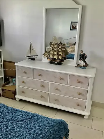 1025 SE 4th Avenue Dania Beach FL 33004