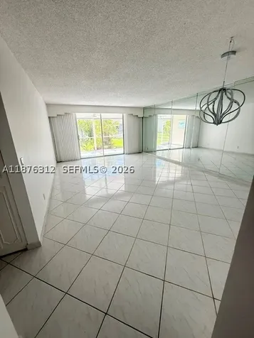1025 SE 4th Avenue Dania Beach FL 33004