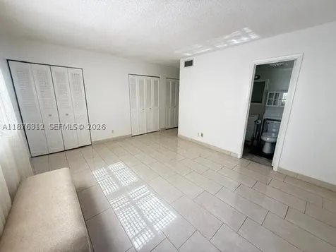 1025 SE 4th Avenue Dania Beach FL 33004
