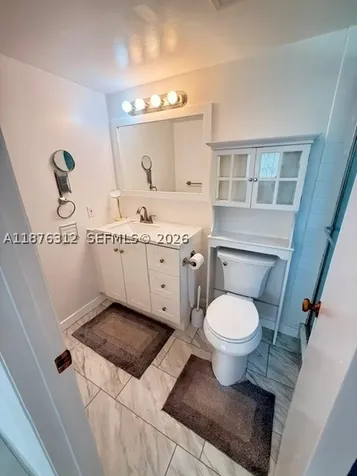 1025 SE 4th Avenue Dania Beach FL 33004